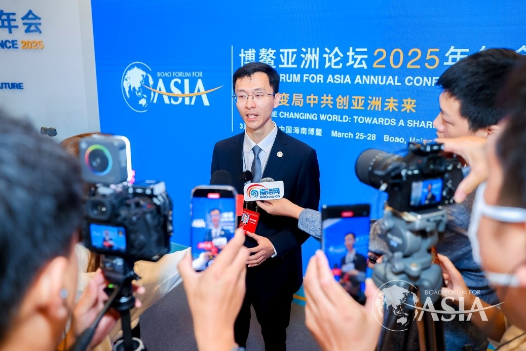 1743062685181976.jpg 4.jpg